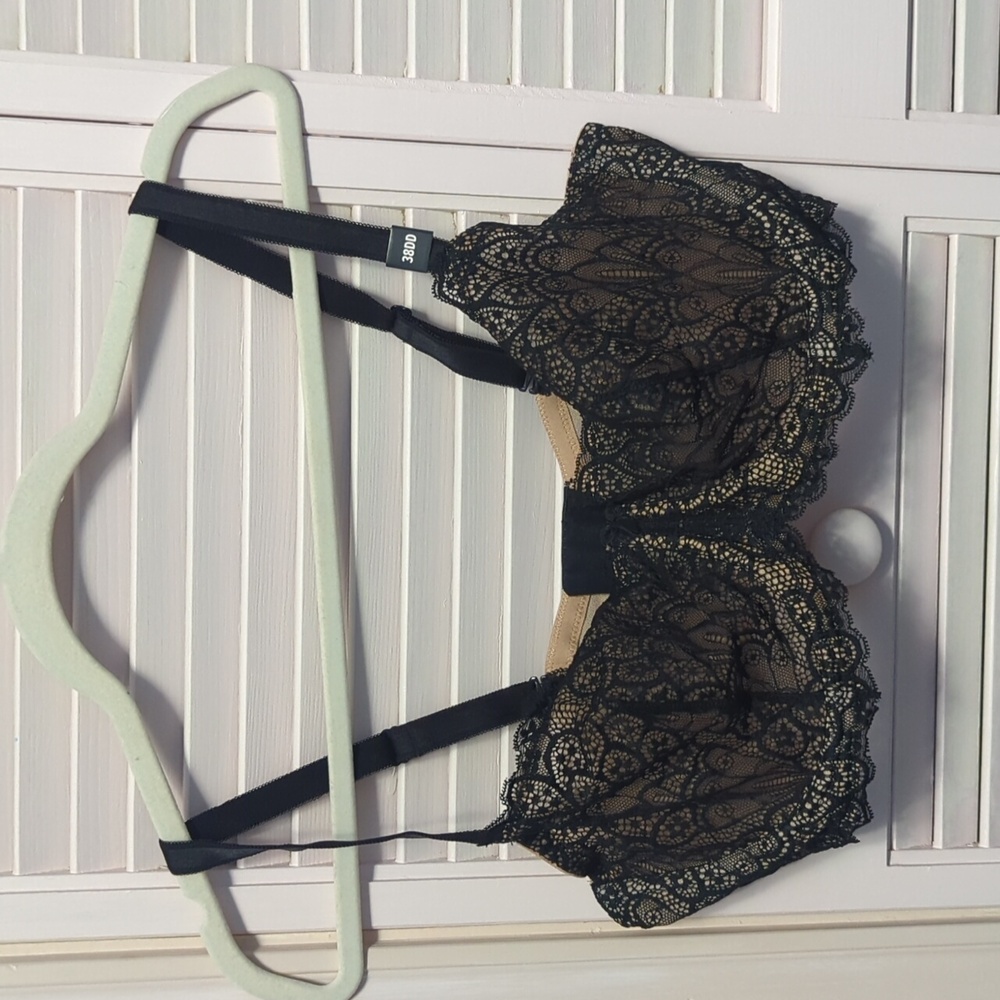 NWT Torrid Black and Tan Lace Bralette Size 38DD